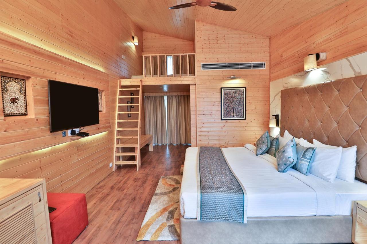 Bamboo Saa Resort & Spa - Ουνταϊπούρ Εξωτερικό φωτογραφία